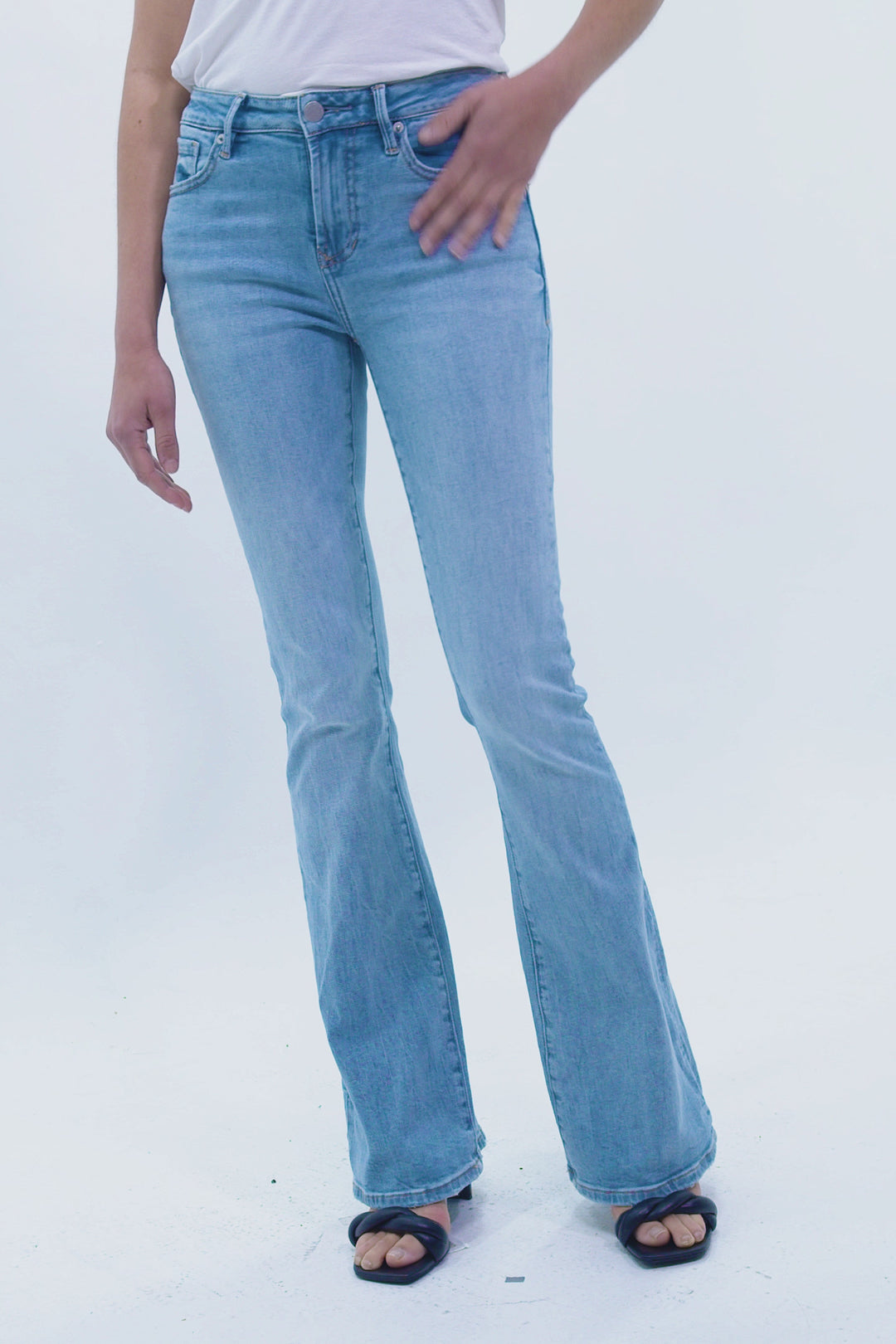 ROSA HIGH RISE FLARE JEANS PORTMORE
