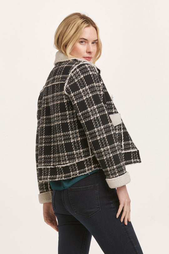 alvie-zipper-front-collared-relaxed-fit-jacket-black-white-plaid