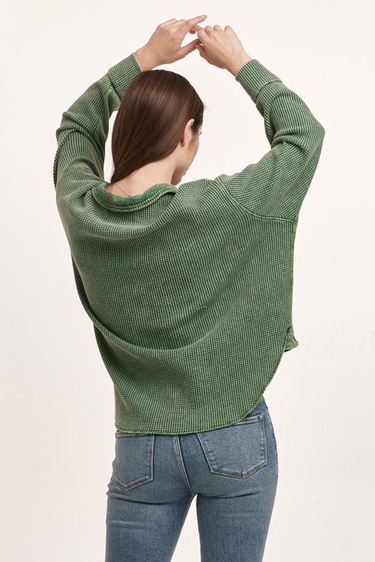 image of a female model wearing a FOSTER THERMAL SHIRT JACKET DARK MOSS DEAR JOHN DENIM 