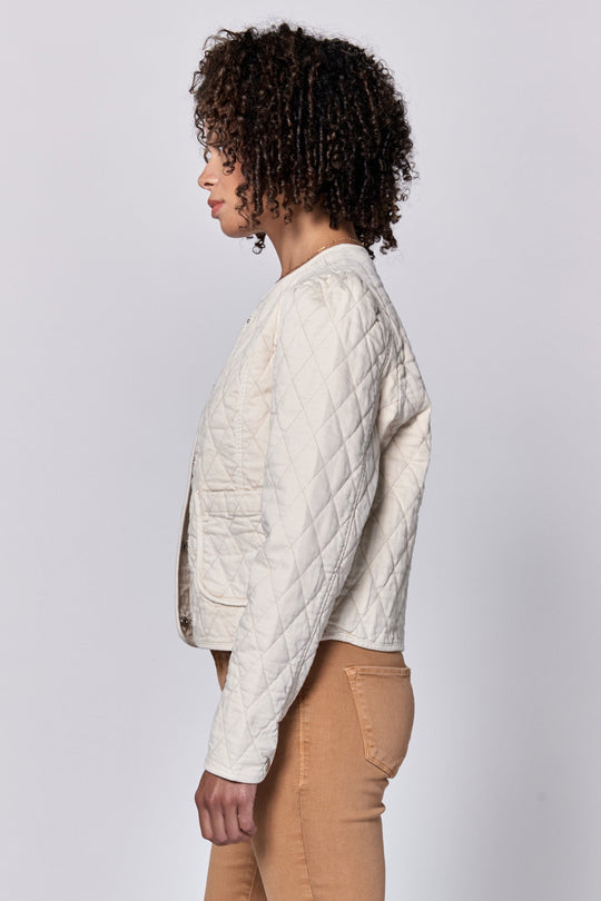 kit-quilted-puff-sleeve-jacket-eggshell