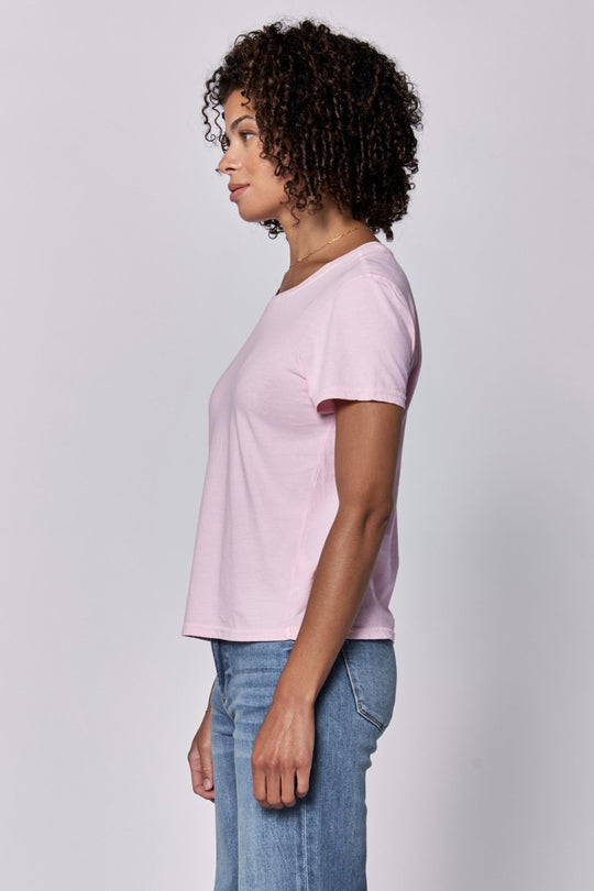 image of a female model wearing a UNITY CREW NECK SHORT SLEEVE RELAXED FIT TOP PINK A BOO DEAR JOHN DENIM 