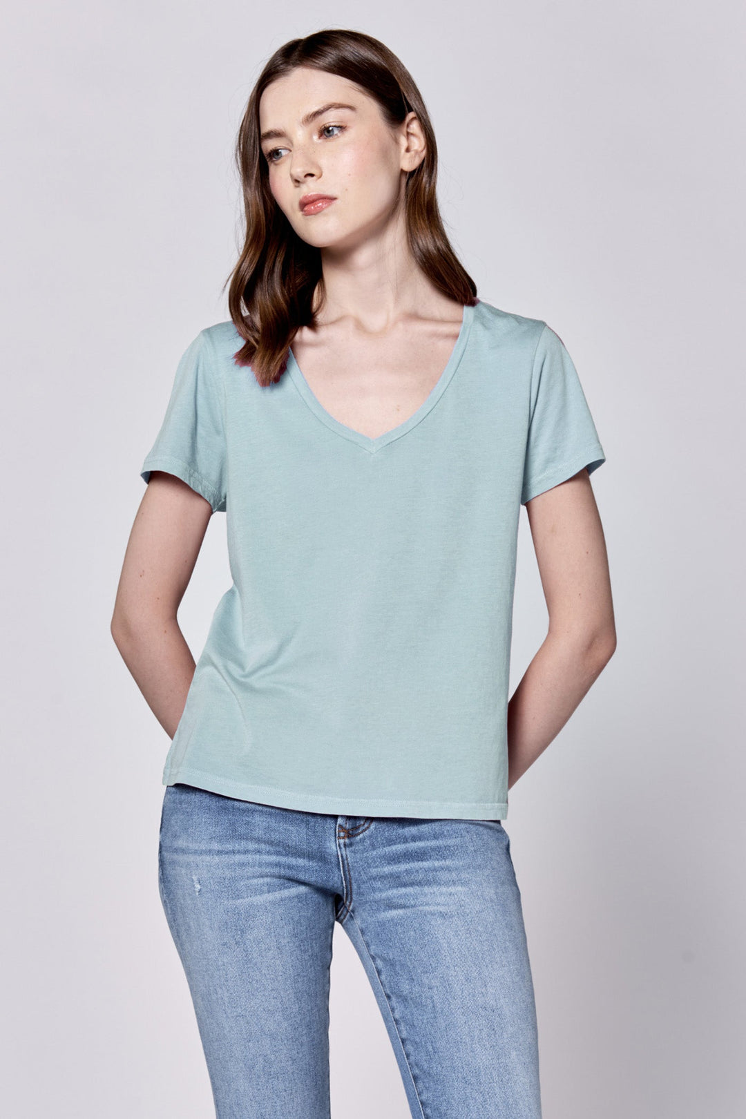 madelyn-v-neck-short-sleeve-relaxed-fit-top-moonlight-jade