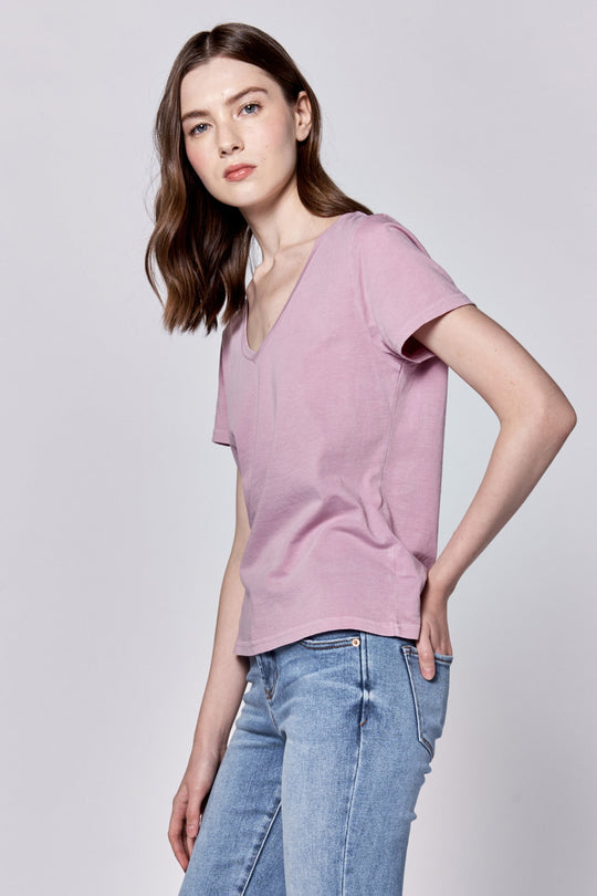 madelyn-v-neck-short-sleeve-relaxed-fit-top-orchid-smoke