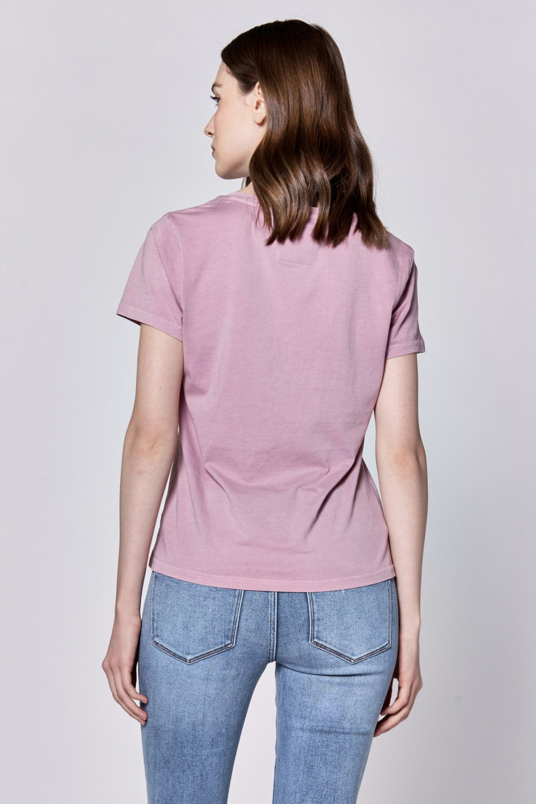 madelyn-v-neck-short-sleeve-relaxed-fit-top-orchid-smoke