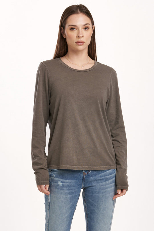 image of a female model wearing a KATHY LONG SLEEVE JERSEY TEE CHARCOAL DEAR JOHN DENIM 