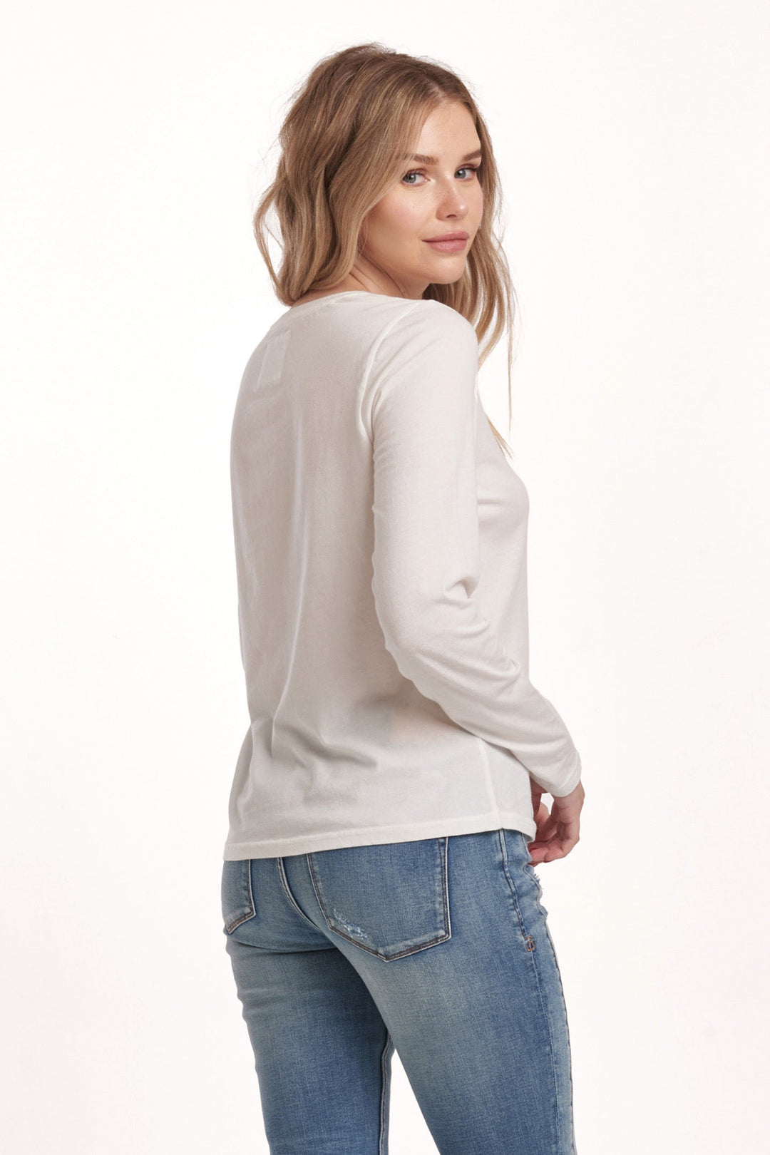 image of a female model wearing a KATHY LONG SLEEVE JERSEY TEE WHITE DEAR JOHN DENIM 