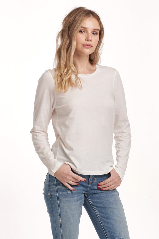 image of a female model wearing a KATHY LONG SLEEVE JERSEY TEE WHITE DEAR JOHN DENIM 