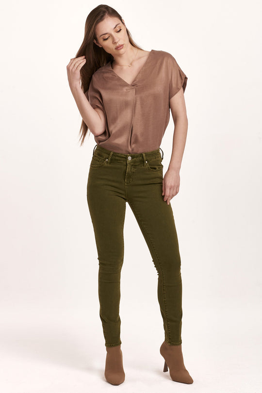 gisele-skinny-mid-rise-ankle-jeans-sage-vine