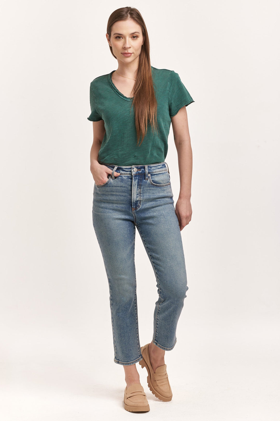 frankie-straight-fit-high-rise-cropped-jeans-antique-wash