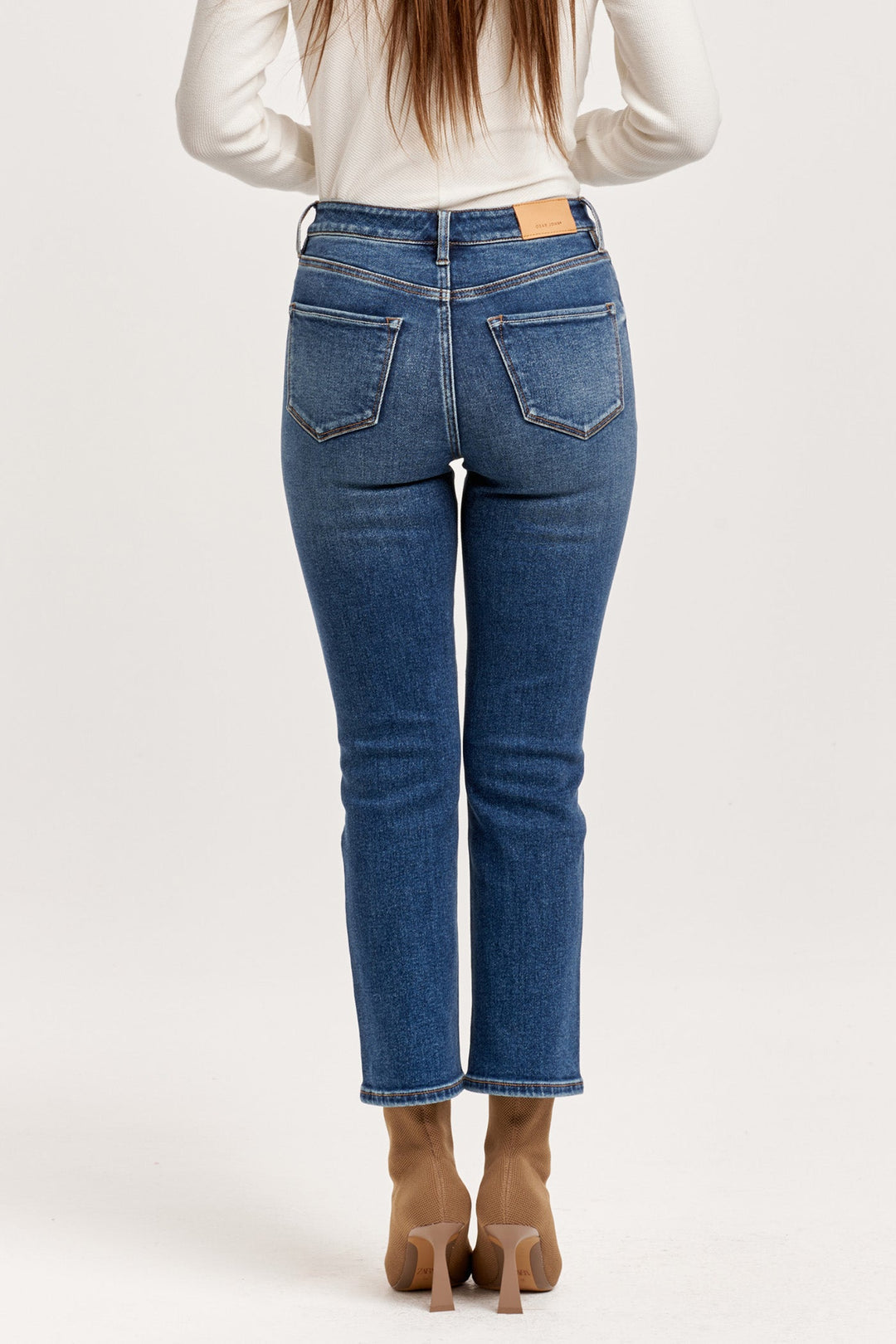 frankie-straight-fit-high-rise-cropped-jeans-midtown