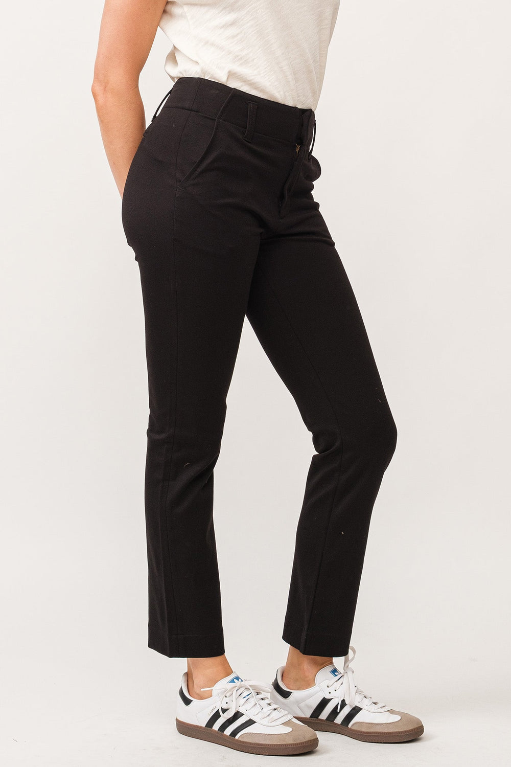 image of a female model wearing a FRANKIE HIGH RISE CROPPED INSEAM STRAIGHT LEG PANTS BLACK DEAR JOHN DENIM 