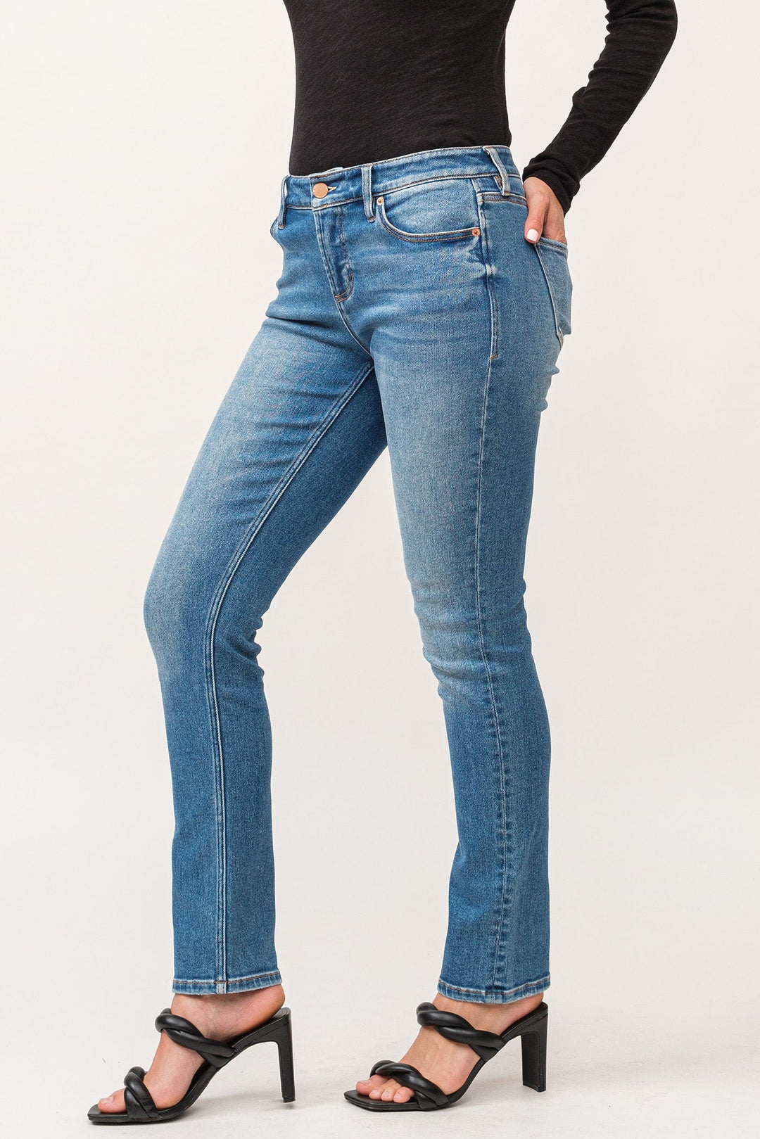 blaire-mid-rise-ankle-inseam-straight-jeans-savoy