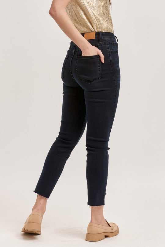 stella-slim-fit-high-rise-cropped-jeans-calhoun