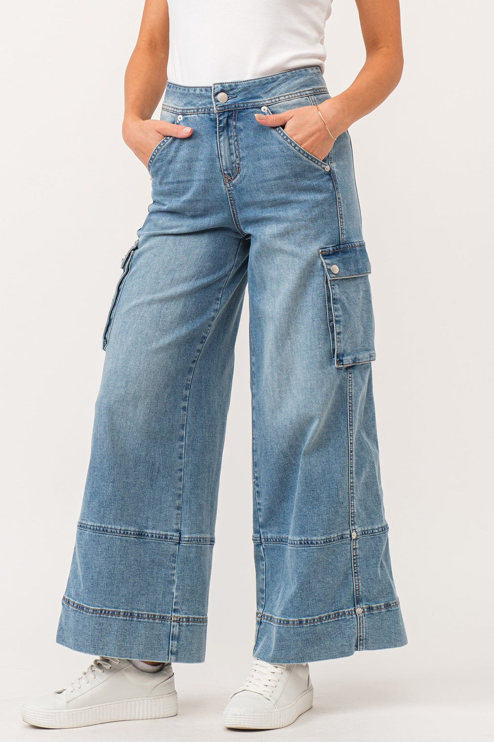 image of a female model wearing a MARVEY SUPER HIGH RISE ANKLE WIDE LEG COLOR PANTS WINETOP CHAMBRAY DEAR JOHN DENIM 