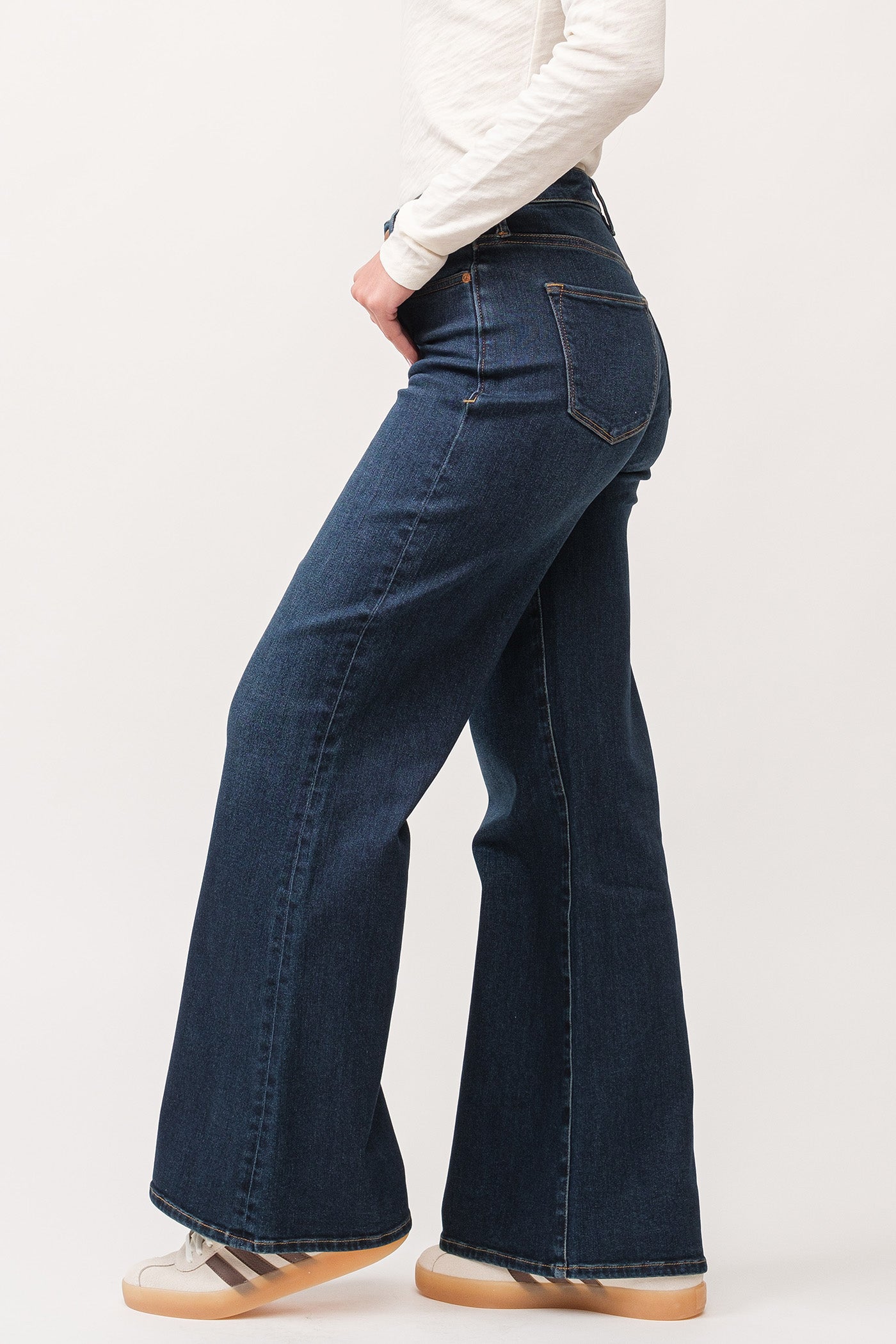 image of a female model wearing a FIONA HIGH RISE CLEAN HEM WIDE LEG JEANS IGUAZA DEAR JOHN DENIM 