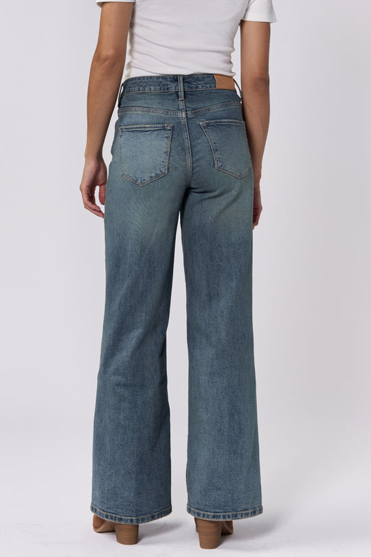 image of a female model wearing a FIONA HIGH RISE FULL INSEAM CLEAN HEM JEANS ASH MIST DEAR JOHN DENIM 