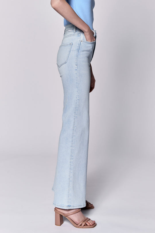 image of a female model wearing a FIONA MID RISE FULL INSEAM CLEAN HEM JEANS FINN DEAR JOHN DENIM 