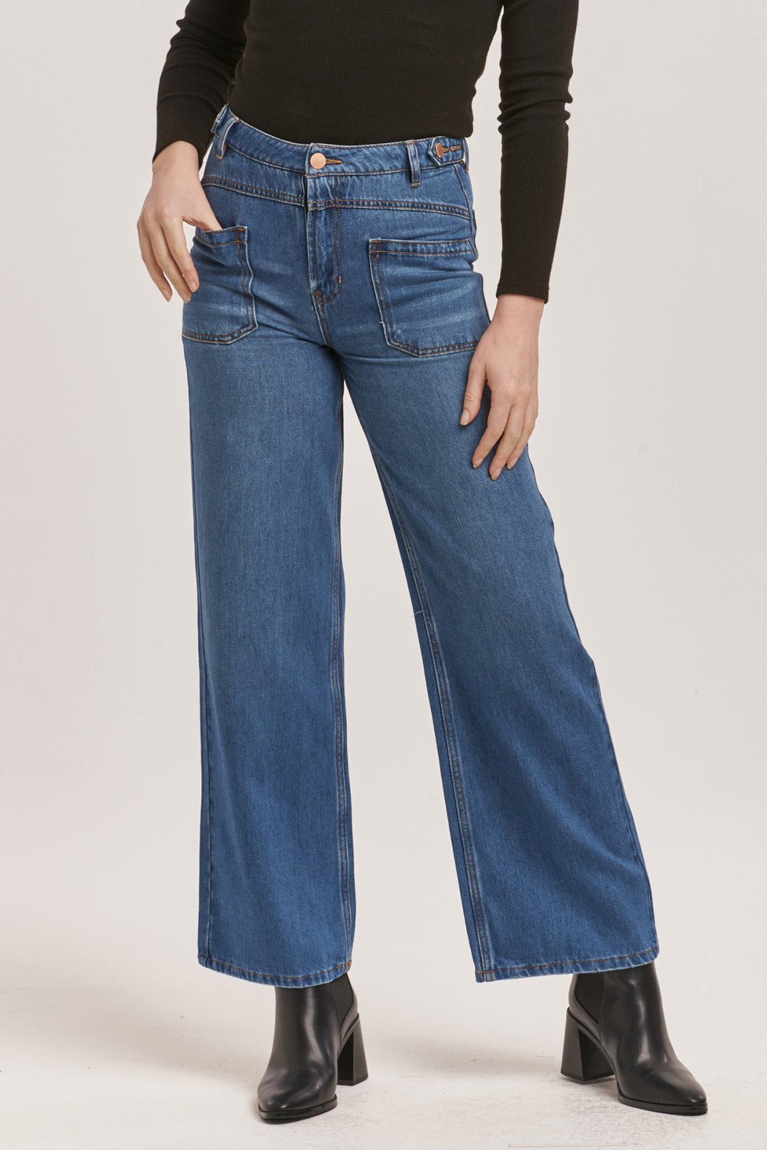 doja-high-rise-ankle-jeans-peninsula