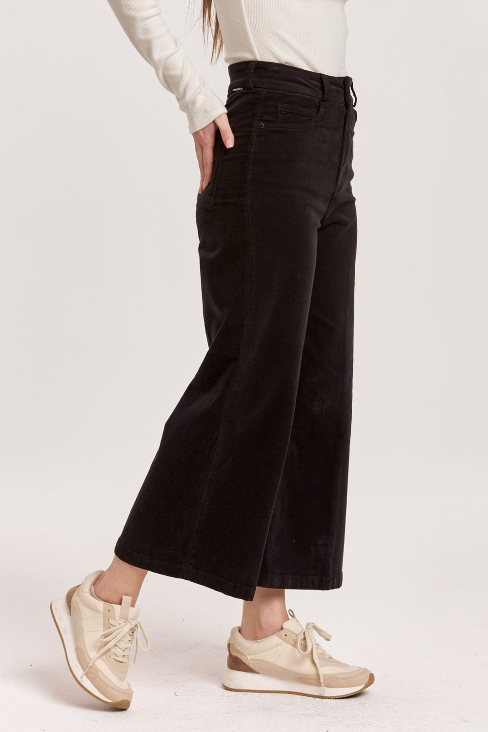 audrey-wide-leg-high-rise-cropped-jeans-black-corduroy