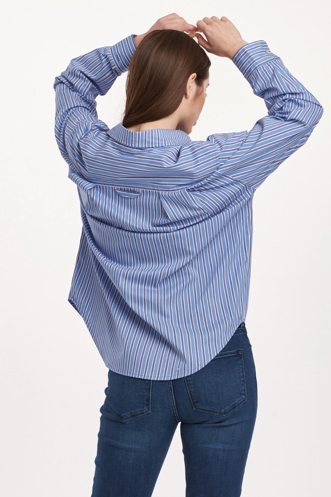 image of a female model wearing a LOLA OVERSIZED SHIRT BLUE LINES DEAR JOHN DENIM 