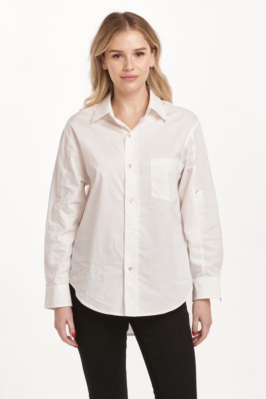 image of a female model wearing a LOLA OVERSIZED SHIRT WHITE DEAR JOHN DENIM 