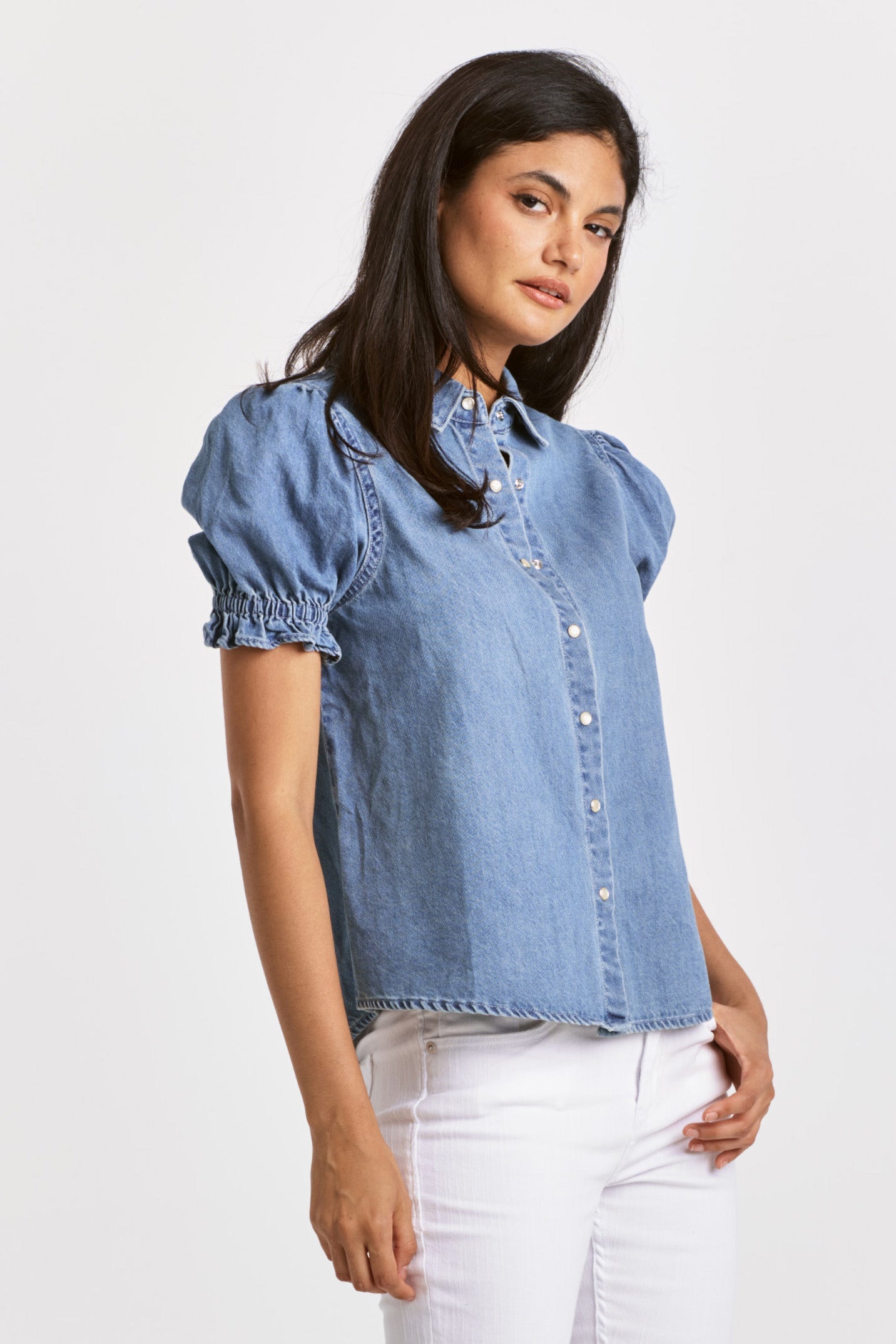 image of a female model wearing a GALA PUFF SLEEVE SHIRT MACAPA DEAR JOHN DENIM 