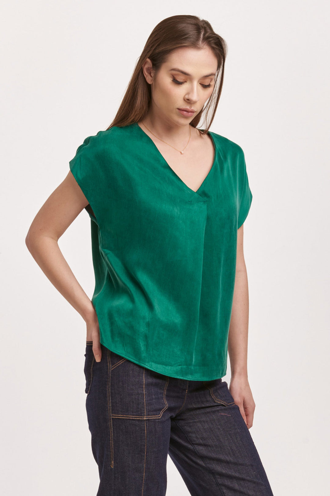 kristen-v-neck-short-sleeve-relaxed-fit-top-deep-emerald