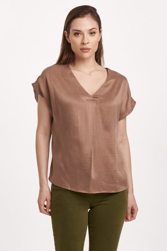 kristen-v-neck-short-sleeve-relaxed-fit-top-toasted-toffee-nut