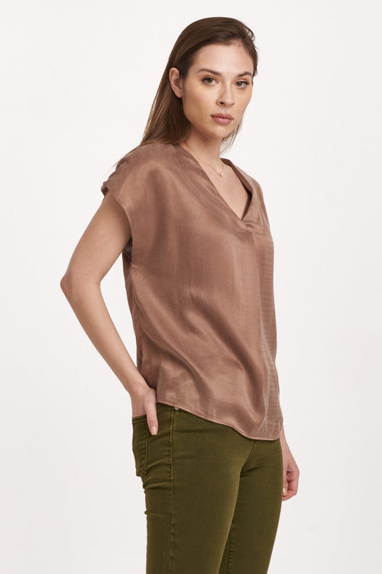 kristen-v-neck-short-sleeve-relaxed-fit-top-toasted-toffee-nut