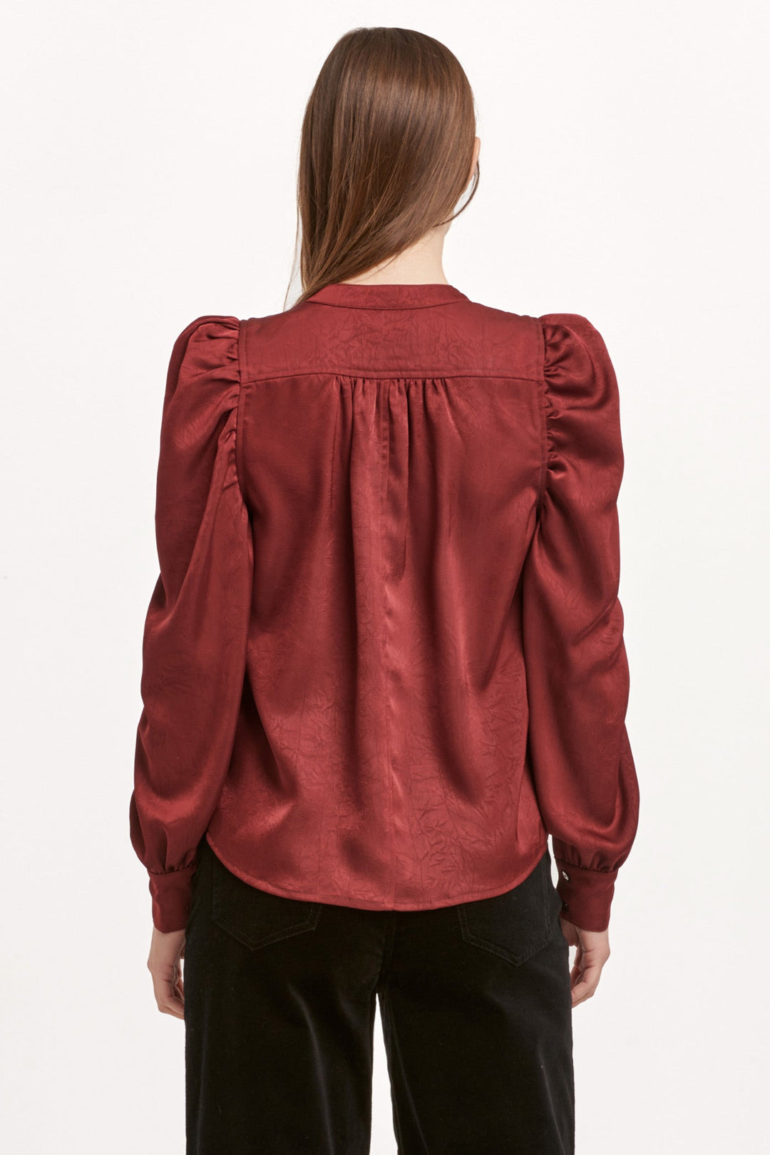 lilliana-crew-neck-sleeveless-blouse-plum-berry