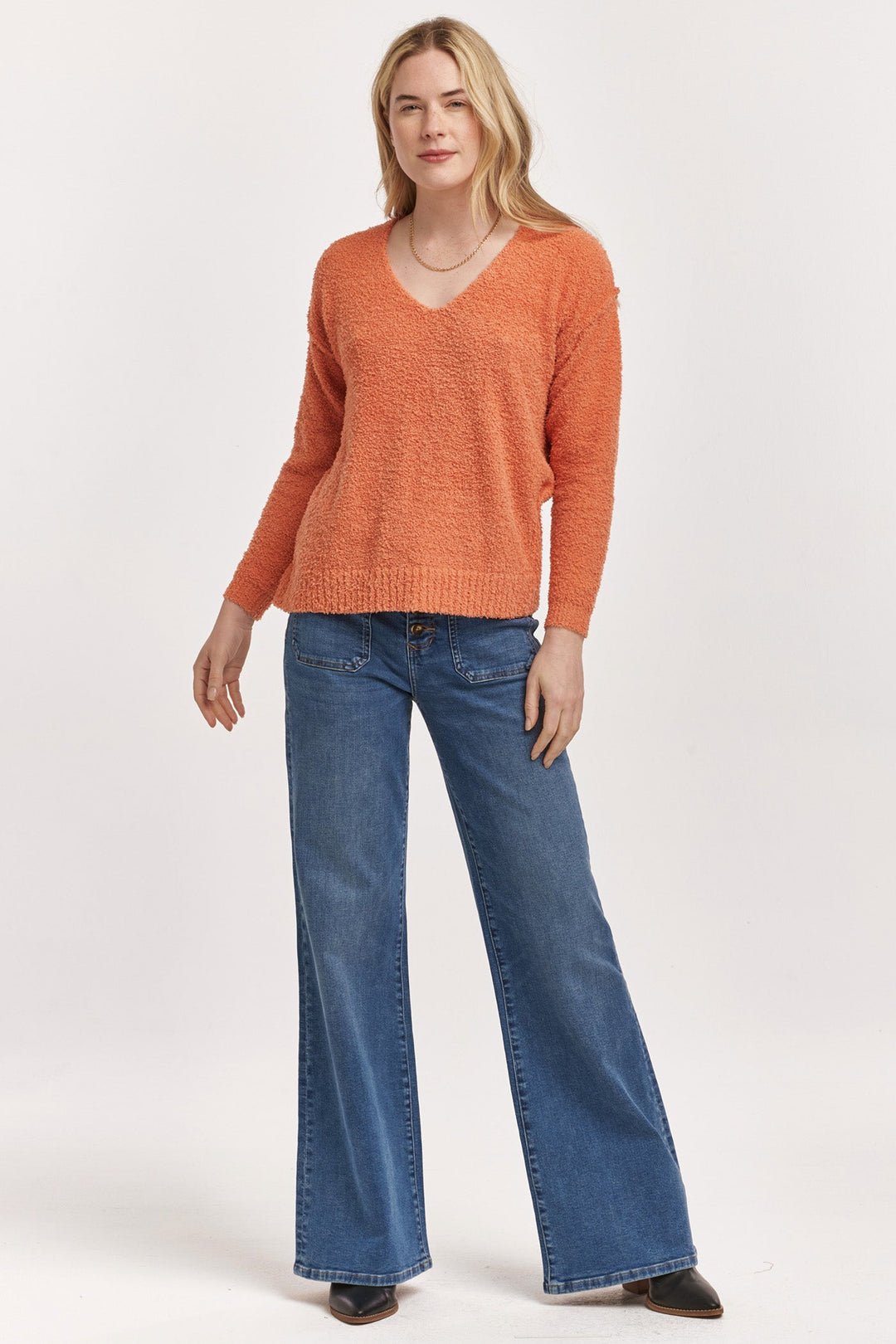 calleen-v-neck-long-sleeve-relaxed-fit-sweater-kumquat