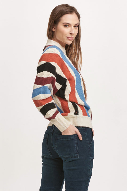 kaylin-crew-neck-long-sleeve-relaxed-fit-sweater-zigzag