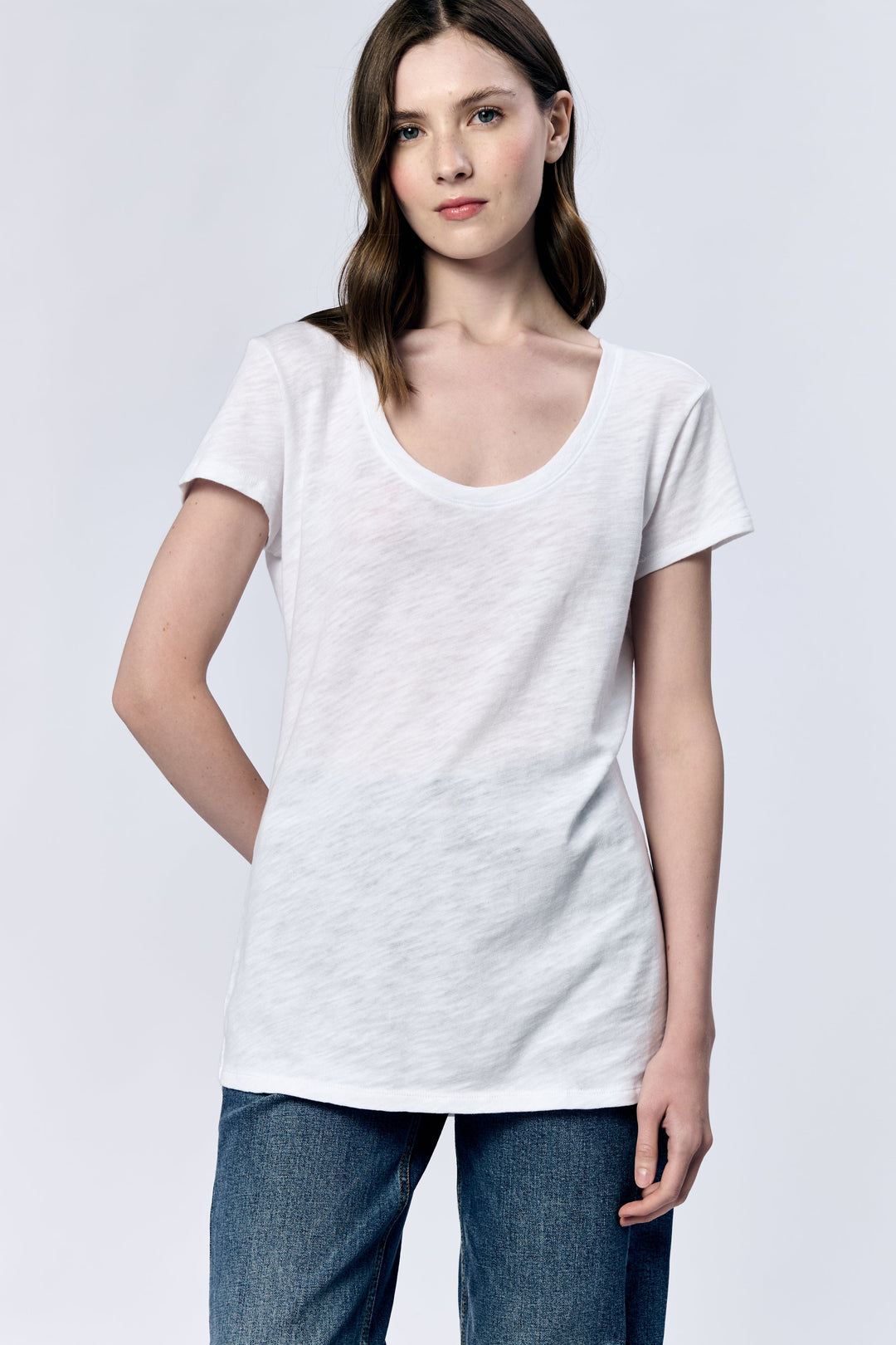 katya-scoop-neck-short-sleeve-slub-jersey-top-white