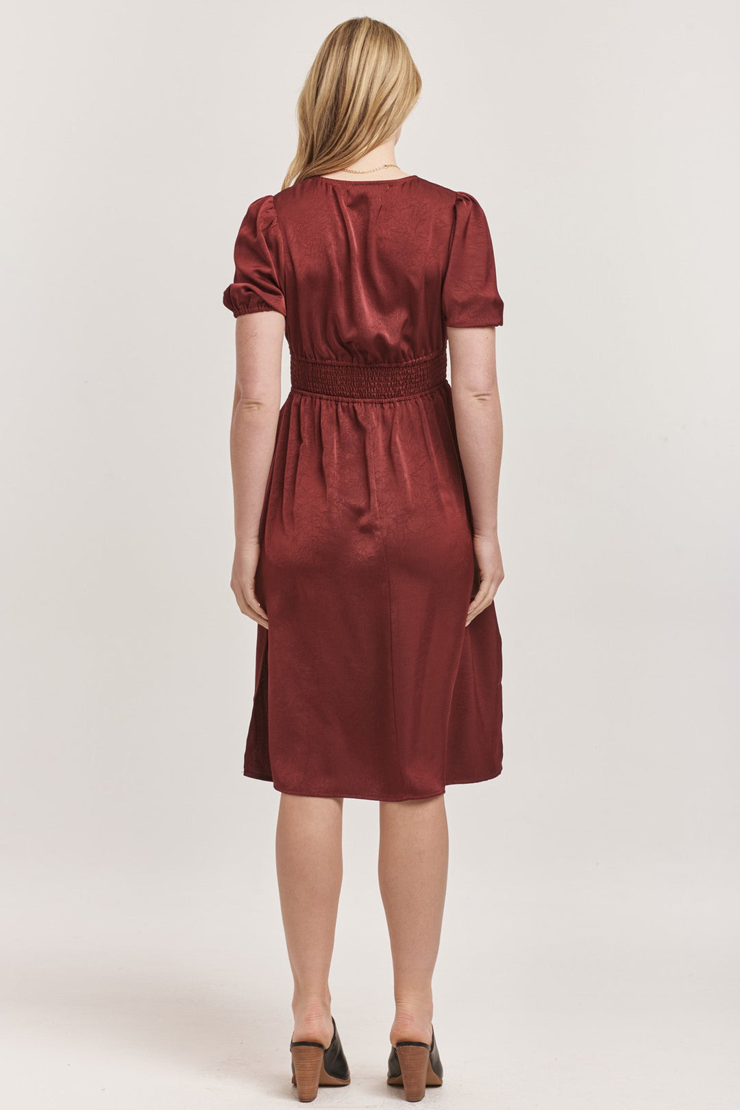 jennifer-v-neck-smocked-waist-midi-dress-plum-berry