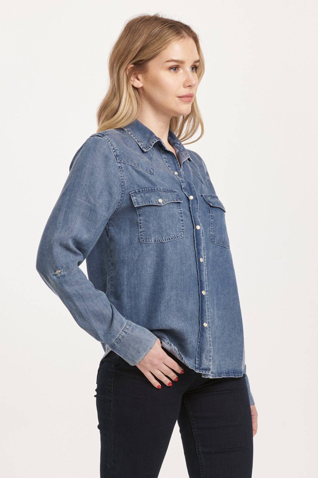 image of a female model wearing a STAR WESTERN SHIRT INDEPENDENCE BLUE TENCEL DEAR JOHN DENIM 