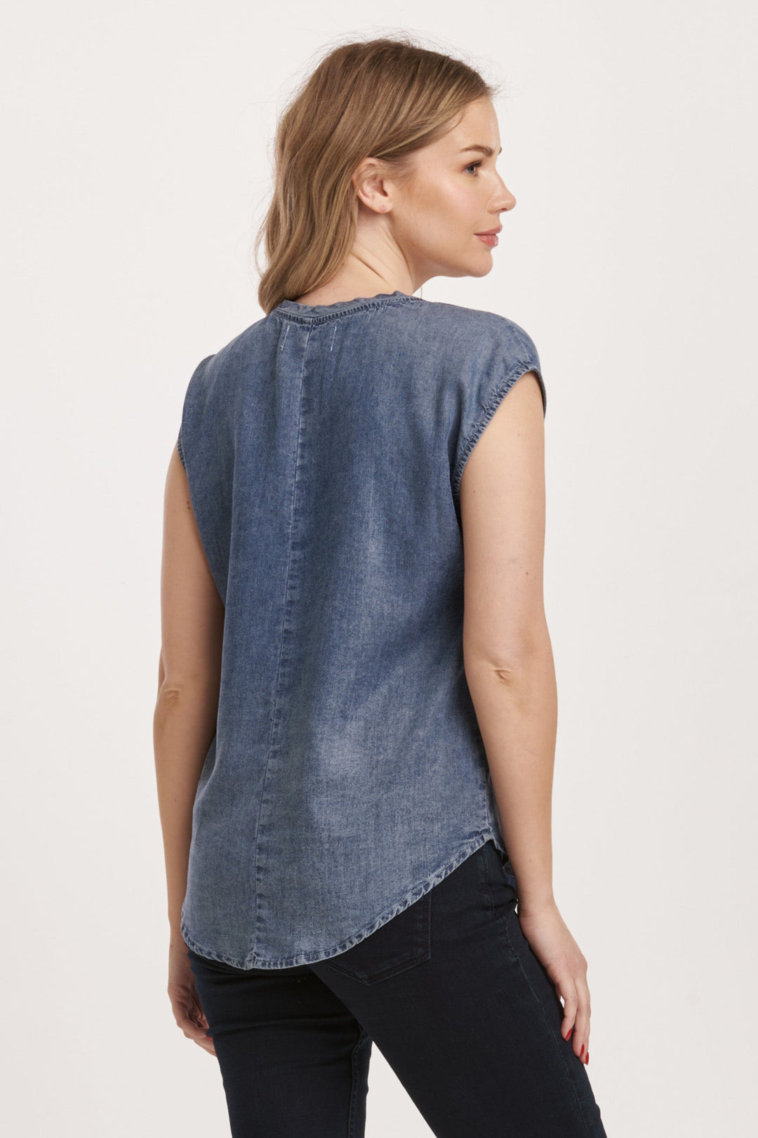 image of a female model wearing a YANIS SLEEVELESS TOP INDEPENDENCE BLUE DEAR JOHN DENIM 