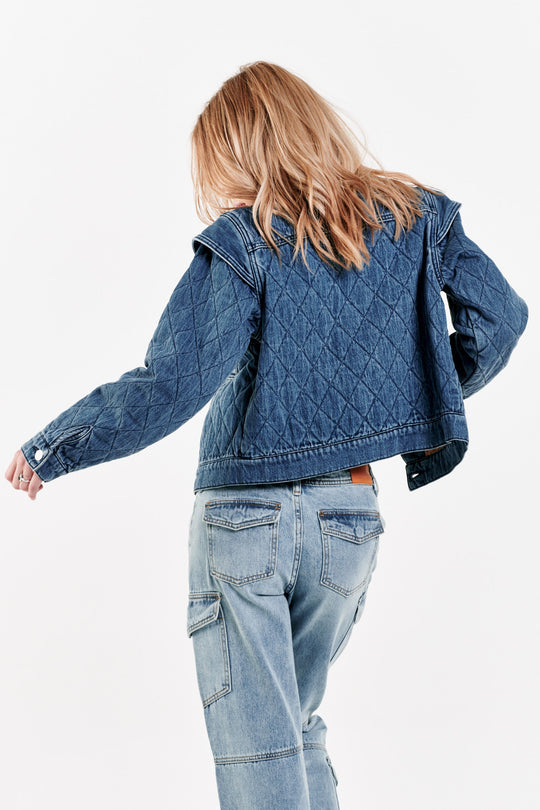 image of a female model wearing a COURTNEY QUILTED DENIM BOXY JACKET CRESCENT DEAR JOHN DENIM 