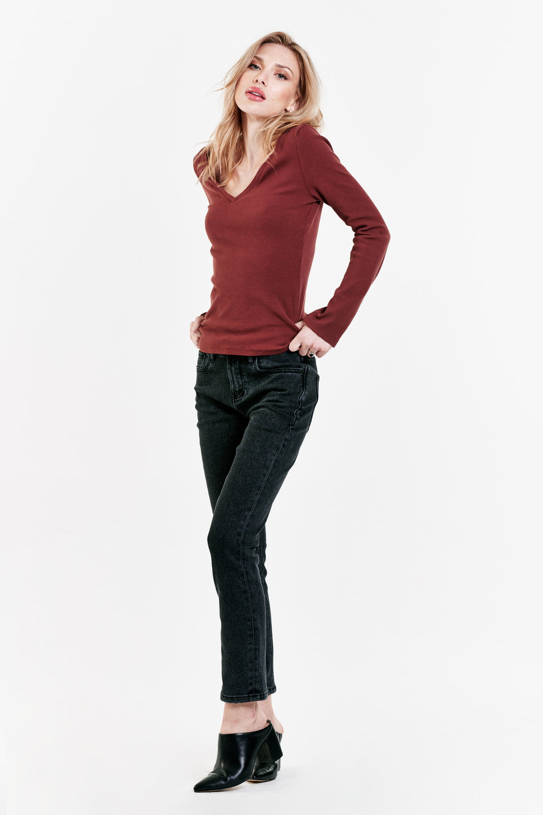 image of a female model wearing a SCARLETT V-NECK TOP CHOCOLATE TRUFFLE DEAR JOHN DENIM 