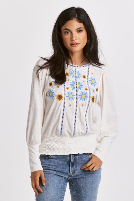 lae-floral-embroidery-blouse-sun-flower