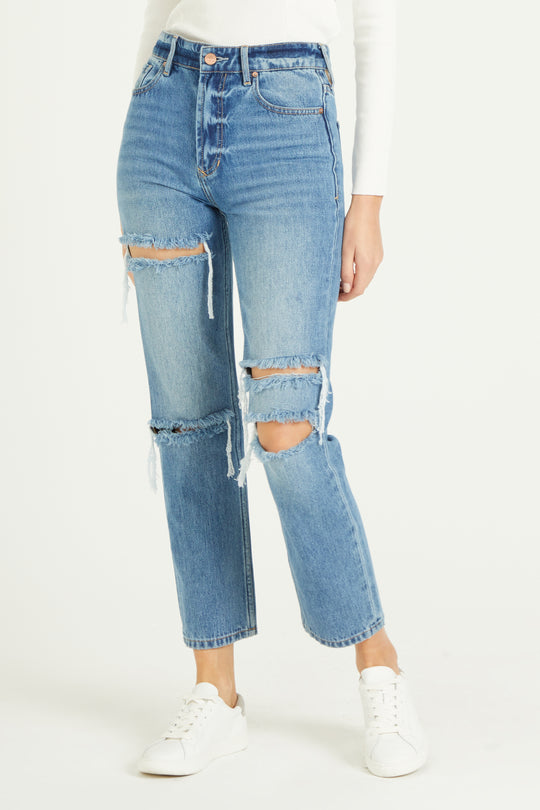 image of a female model wearing a 11" SUPER HIGH RISE JODI STRAIGHT IN SUNNYVALE DEAR JOHN DENIM 