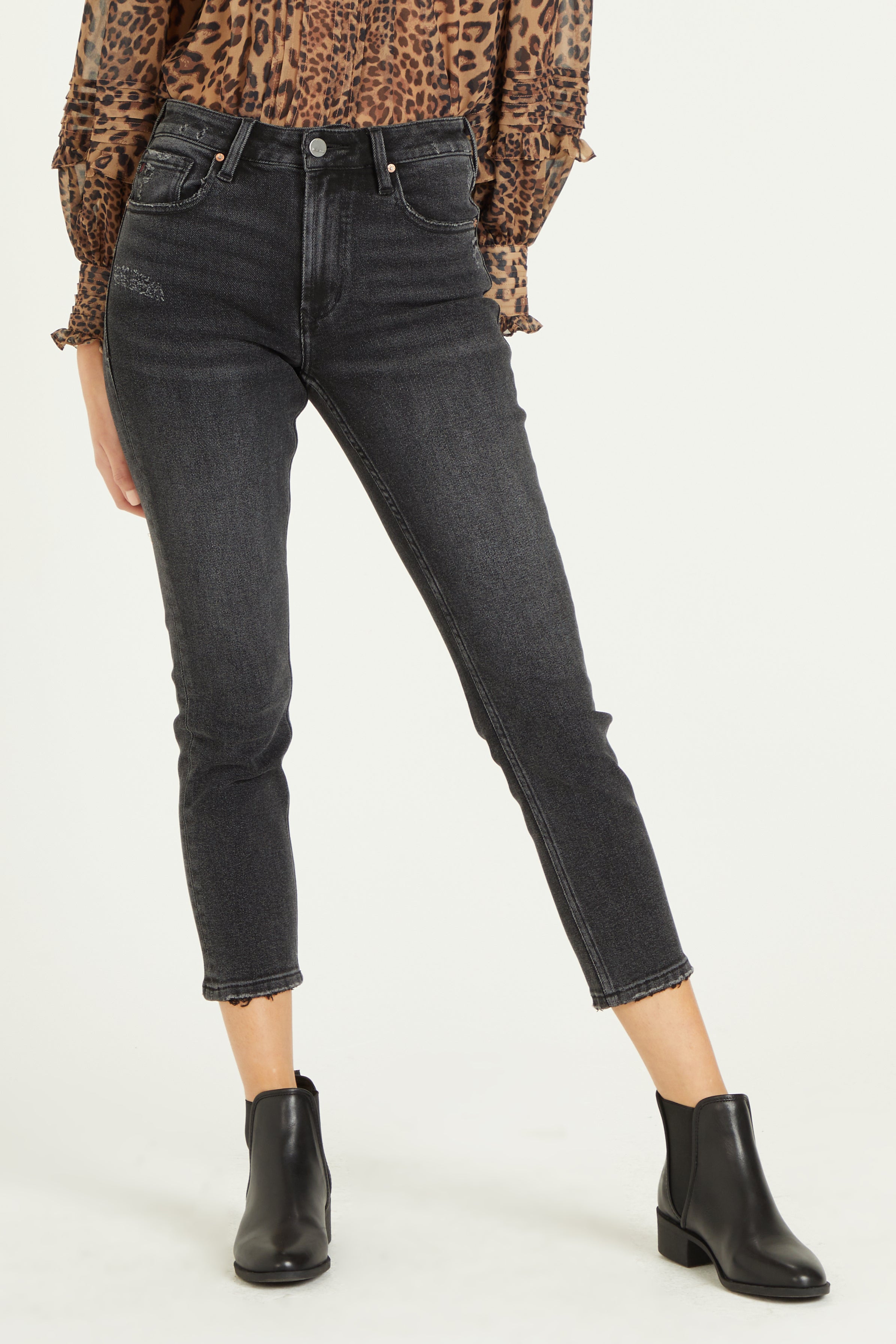 ROXIE SUPER HIGH RISE CROPPED MOM JEANS TOKYO