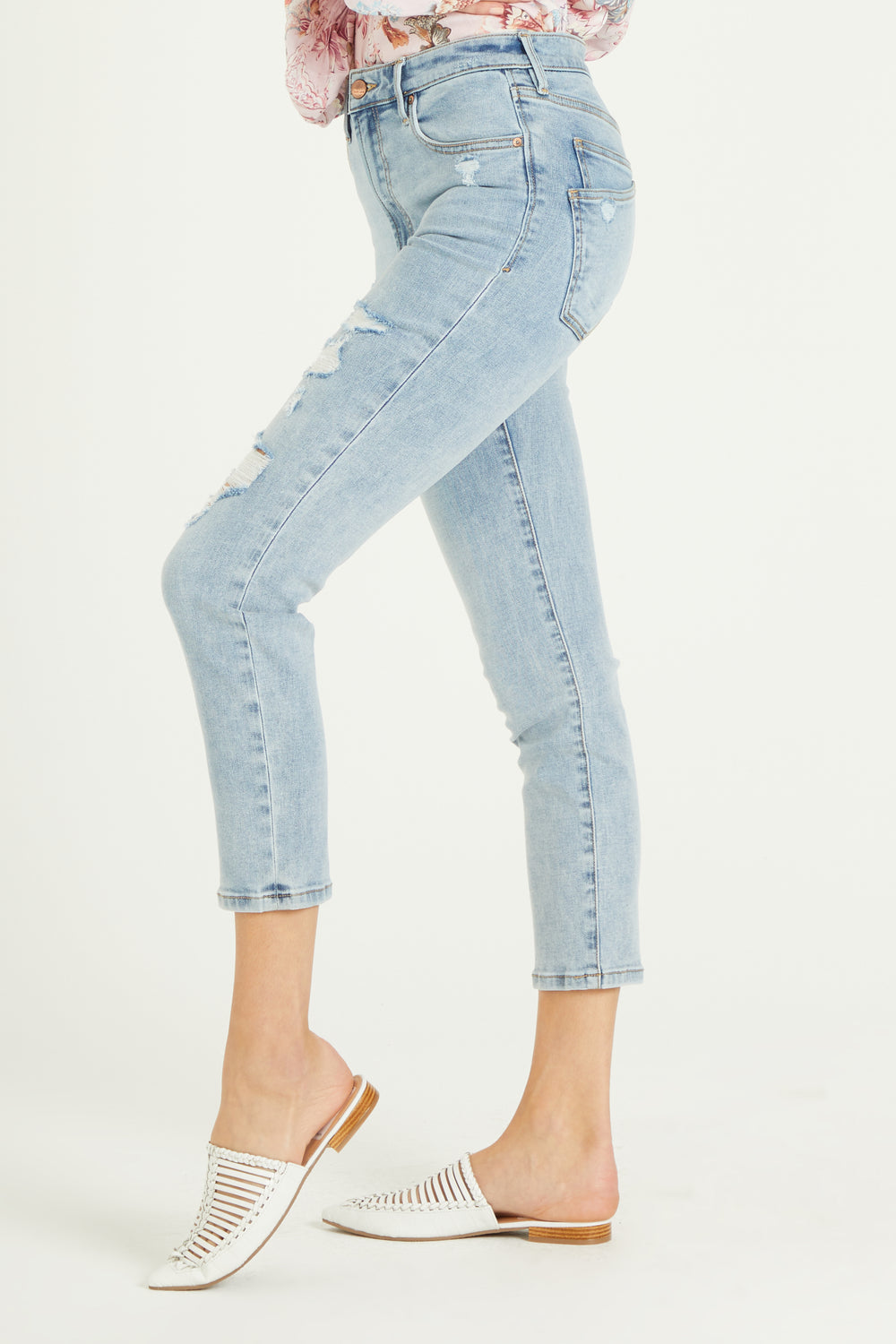 image of a female model wearing a 11" SUPER HIGHRISE STELLA SLIM OVERLAND JEANS