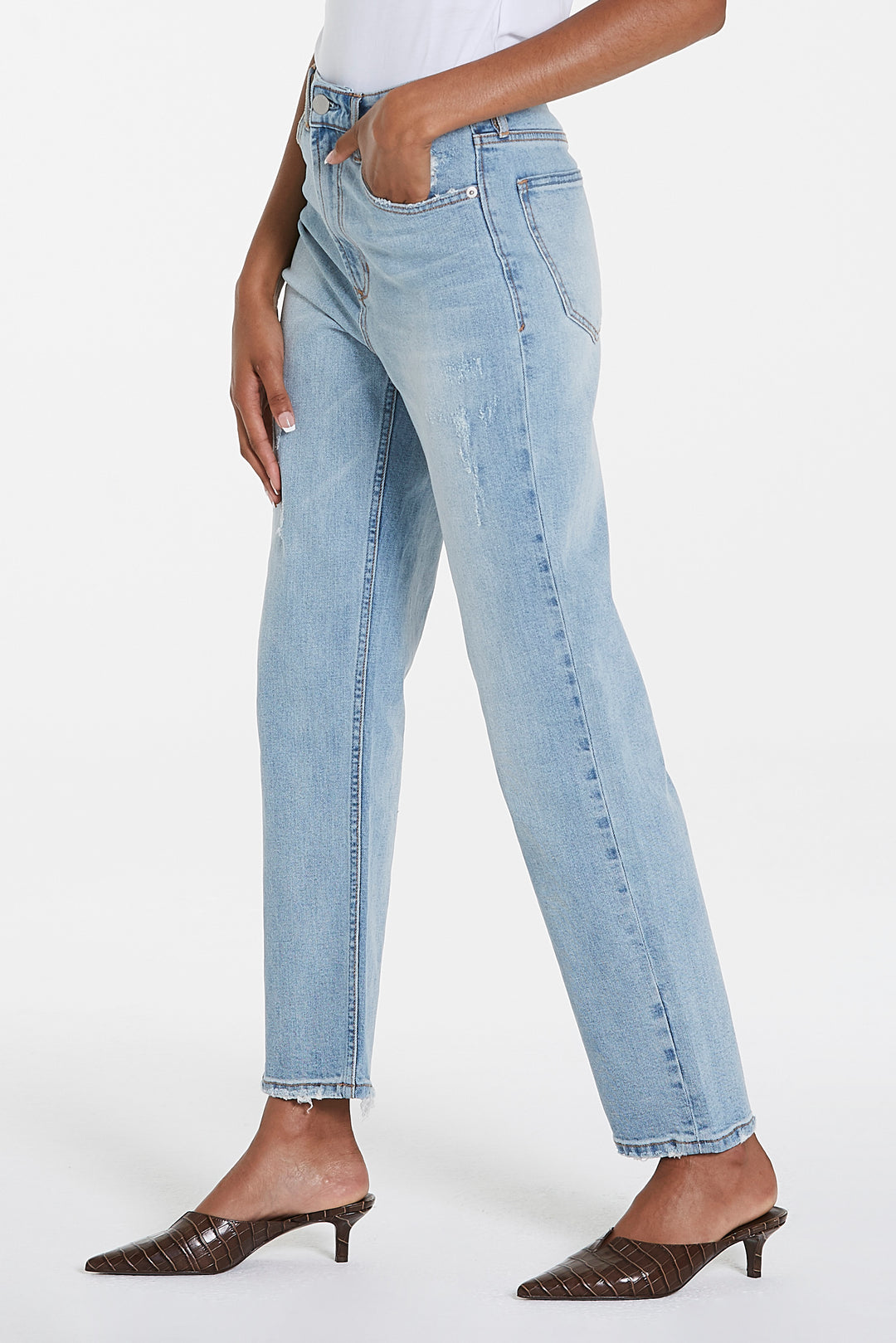 image of a female model wearing a 90S ULTRA HIGH RISE ANKLE STRAIGHT JEANS CALABASAS DEAR JOHN DENIM 