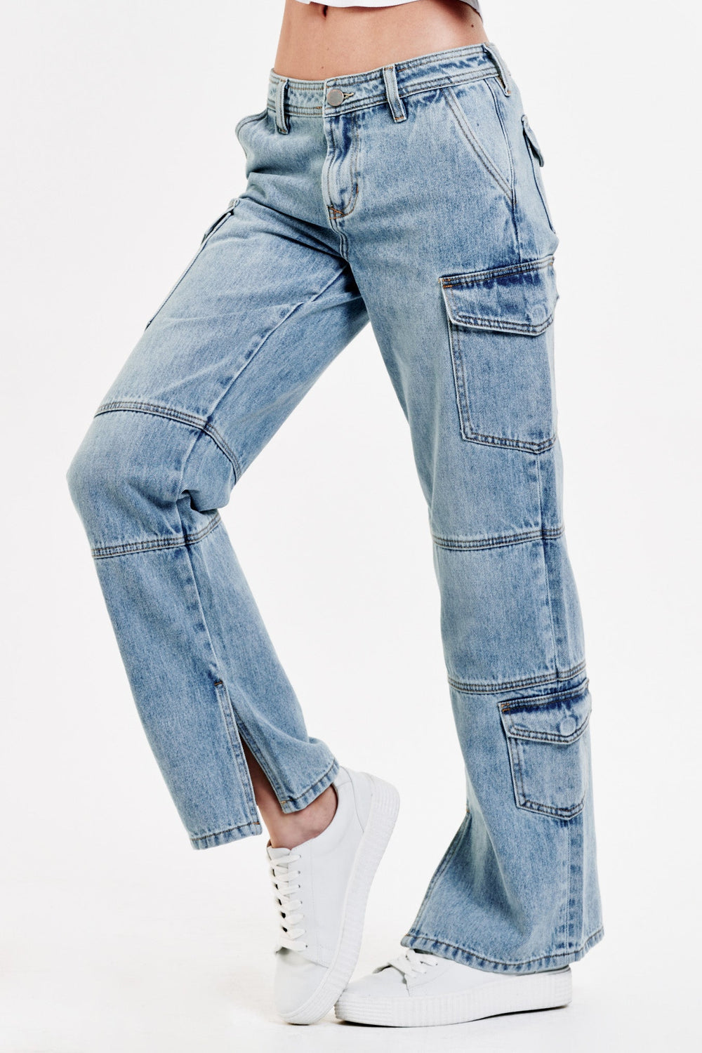 image of a female model wearing a HUDSON HIGH RISE CARGO STRAIGHT JEANS MONSEY JEANS