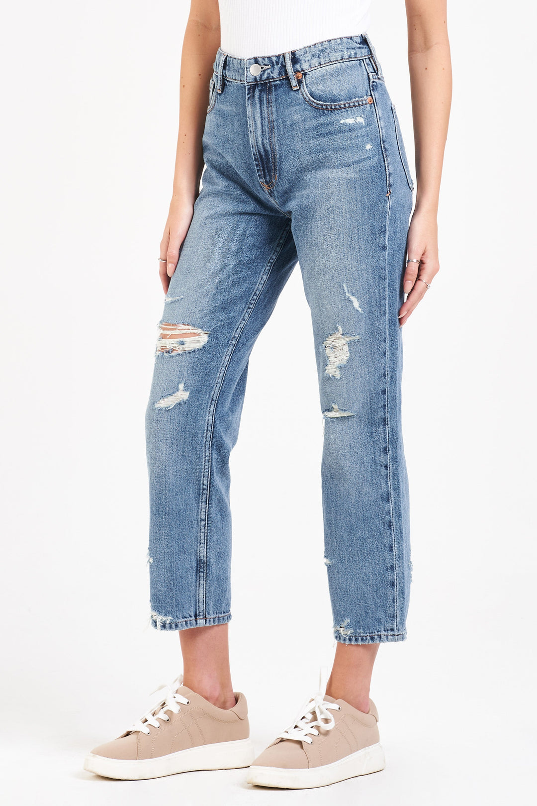 image of a female model wearing a JODI SUPER HIGH RISE CROPPED STRAIGHT LEG JEANS ELM GROVE JEANS