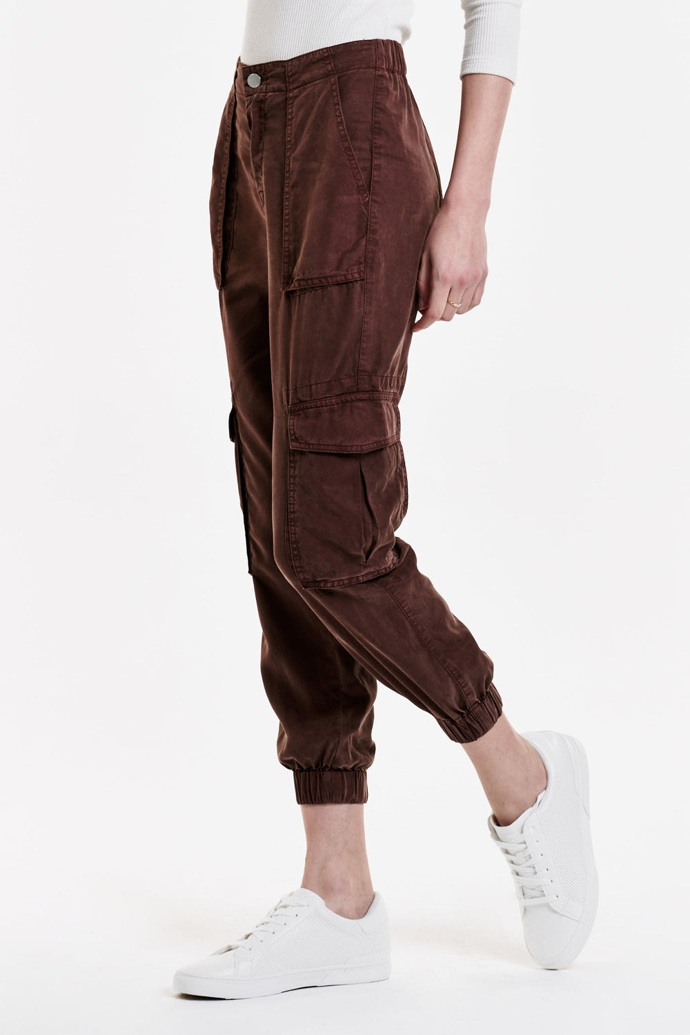 image of a female model wearing a SANDY SUPER HIGH RISE ANKLE TROUSER PANTS CHESTNUT PANTS