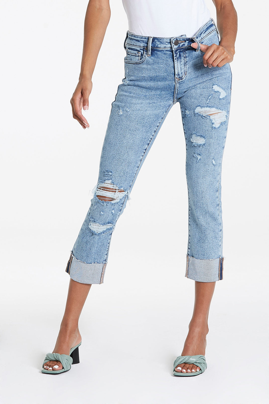 Marilyn Straight Crop Jeans - Optic White  Straight crop jeans, Cropped  jeans, Shopping outfit