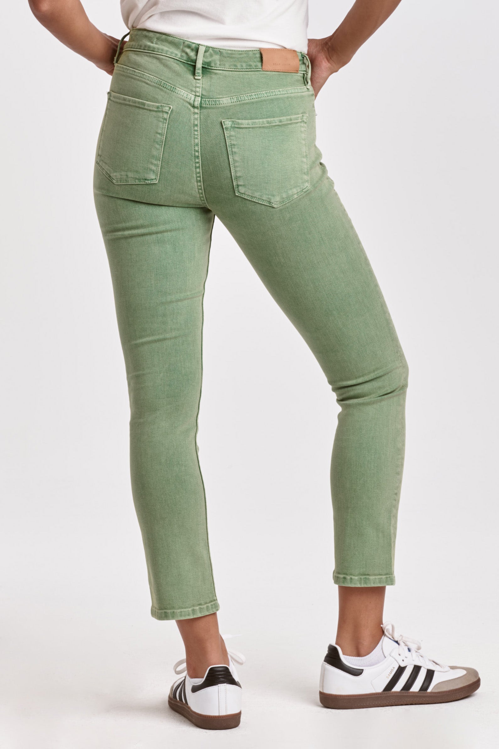 blaire-high-rise-slim-straight-jeans-nephrite