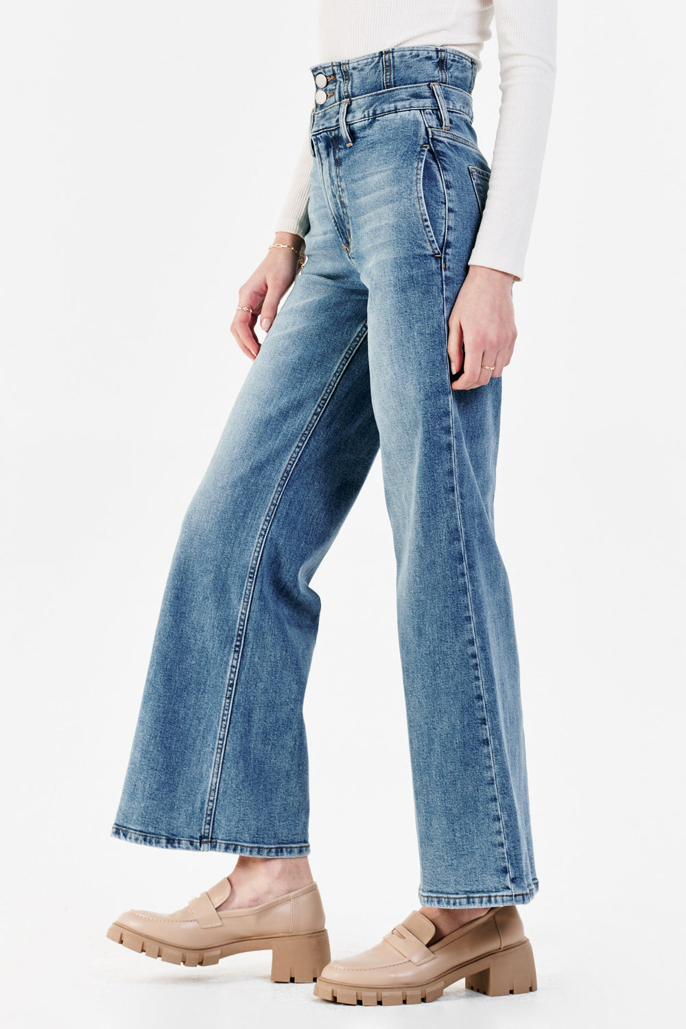 wyatt-super-high-rise-cropped-wide-leg-jeans-landmark