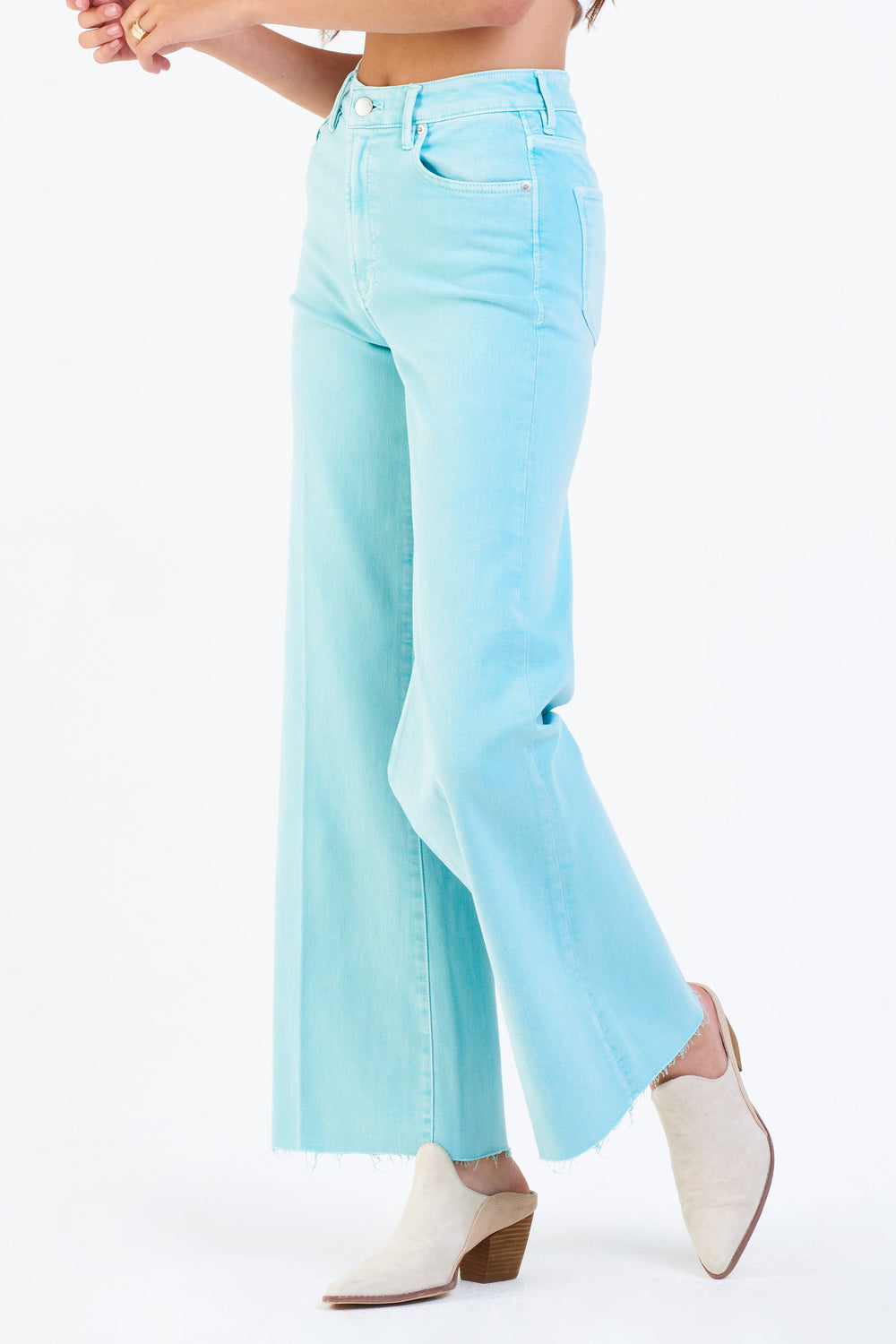 image of a female model wearing a FIONA SUPER HIGH RISE WIDE LEG JEANS PARADISE DEAR JOHN DENIM 